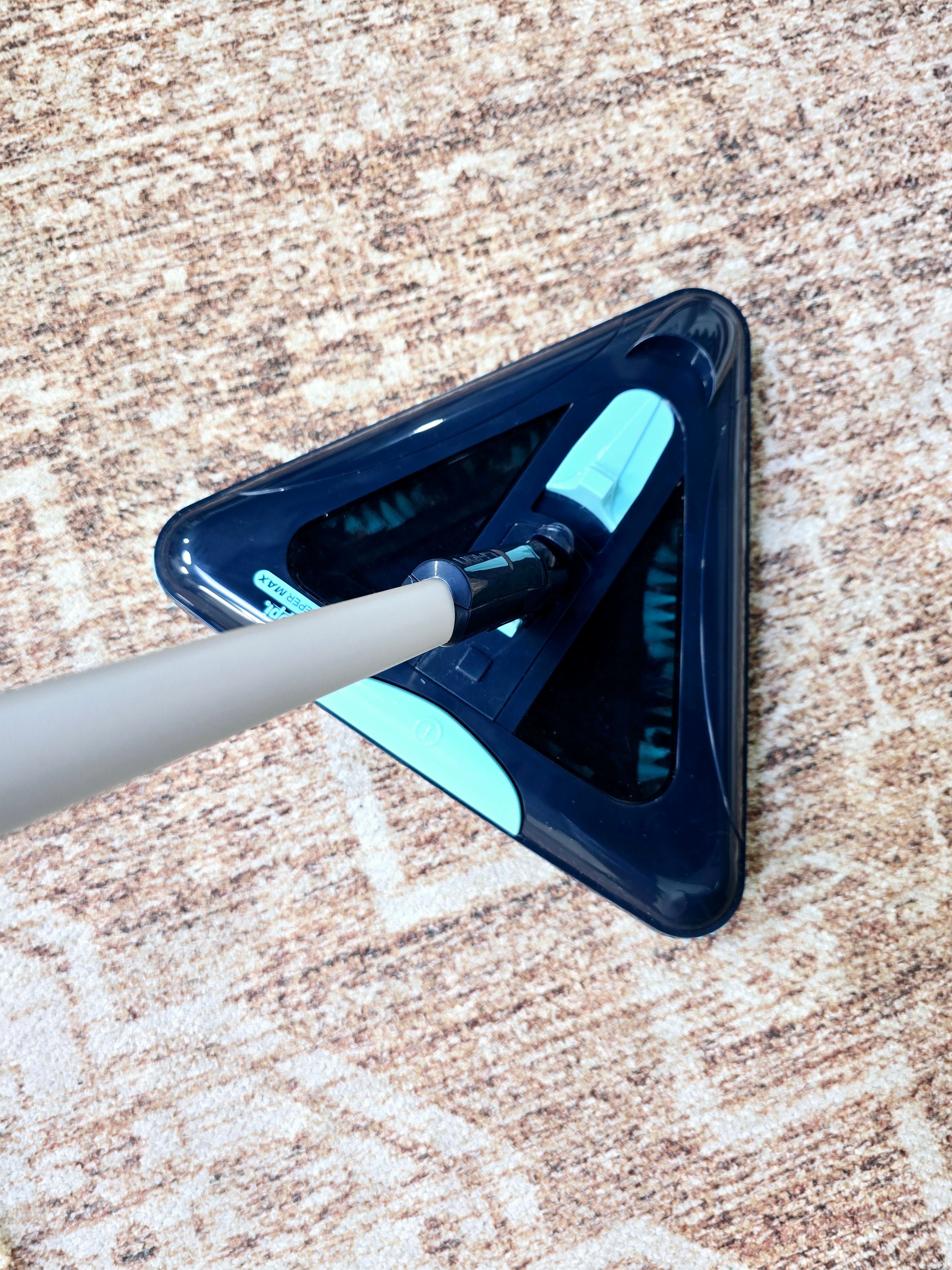 Zippi Sweeper Max by Zippi