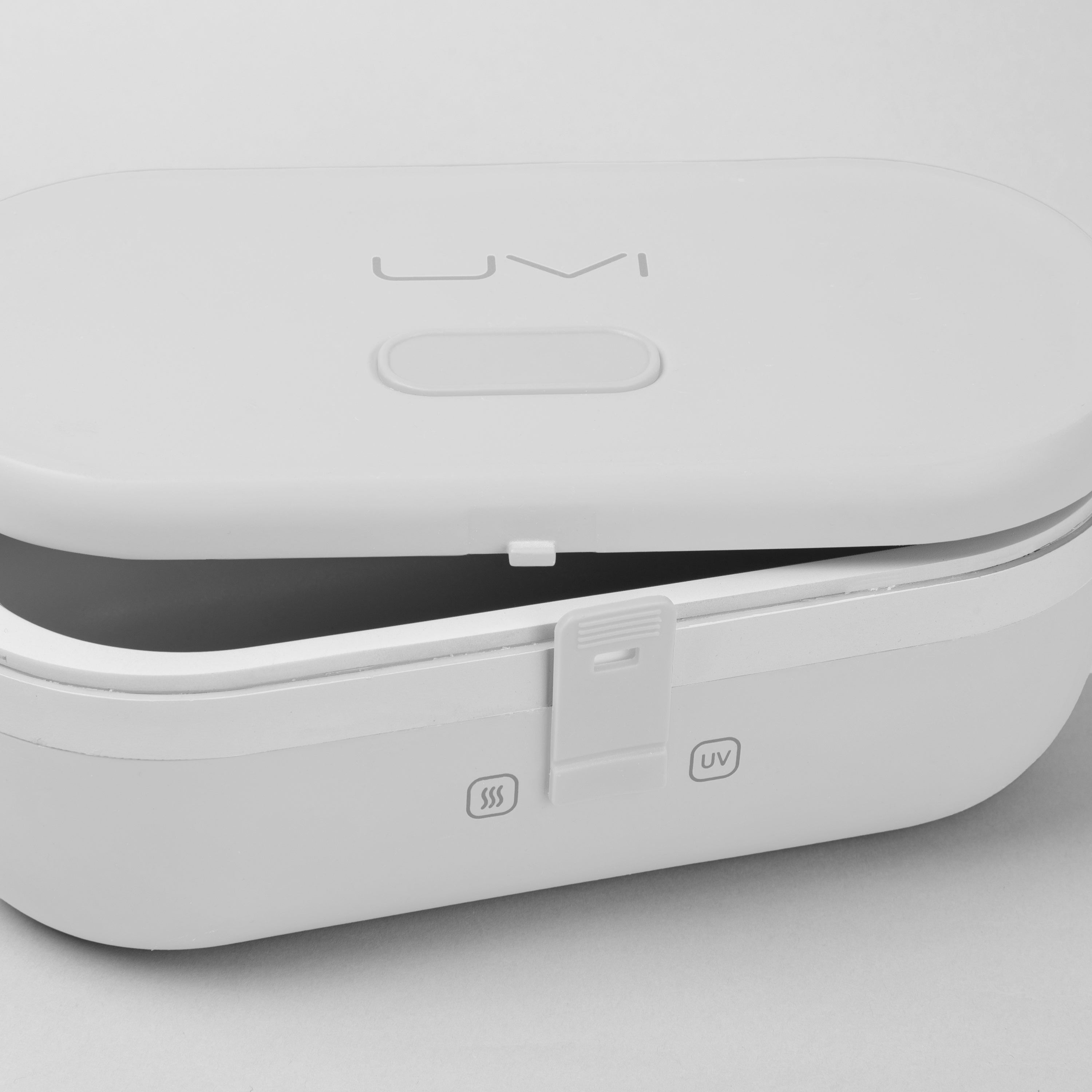 Self-Heating Lunch Box With USB-C Cord and UV LIGHT SANITIZER by Fritaire