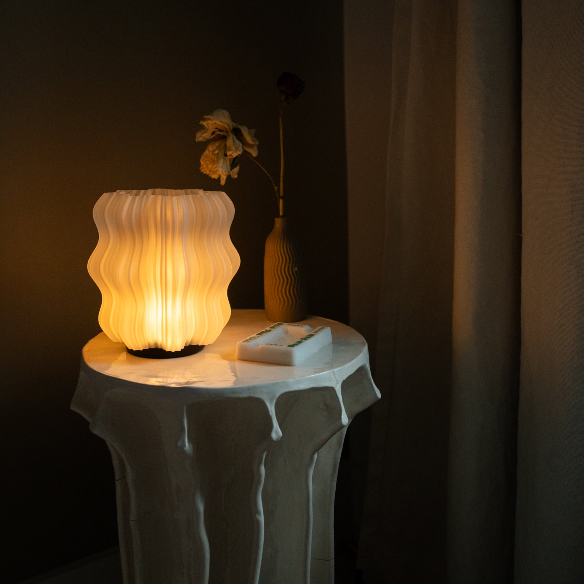 Cordless Mini Wavy Lamp by Wooj Design