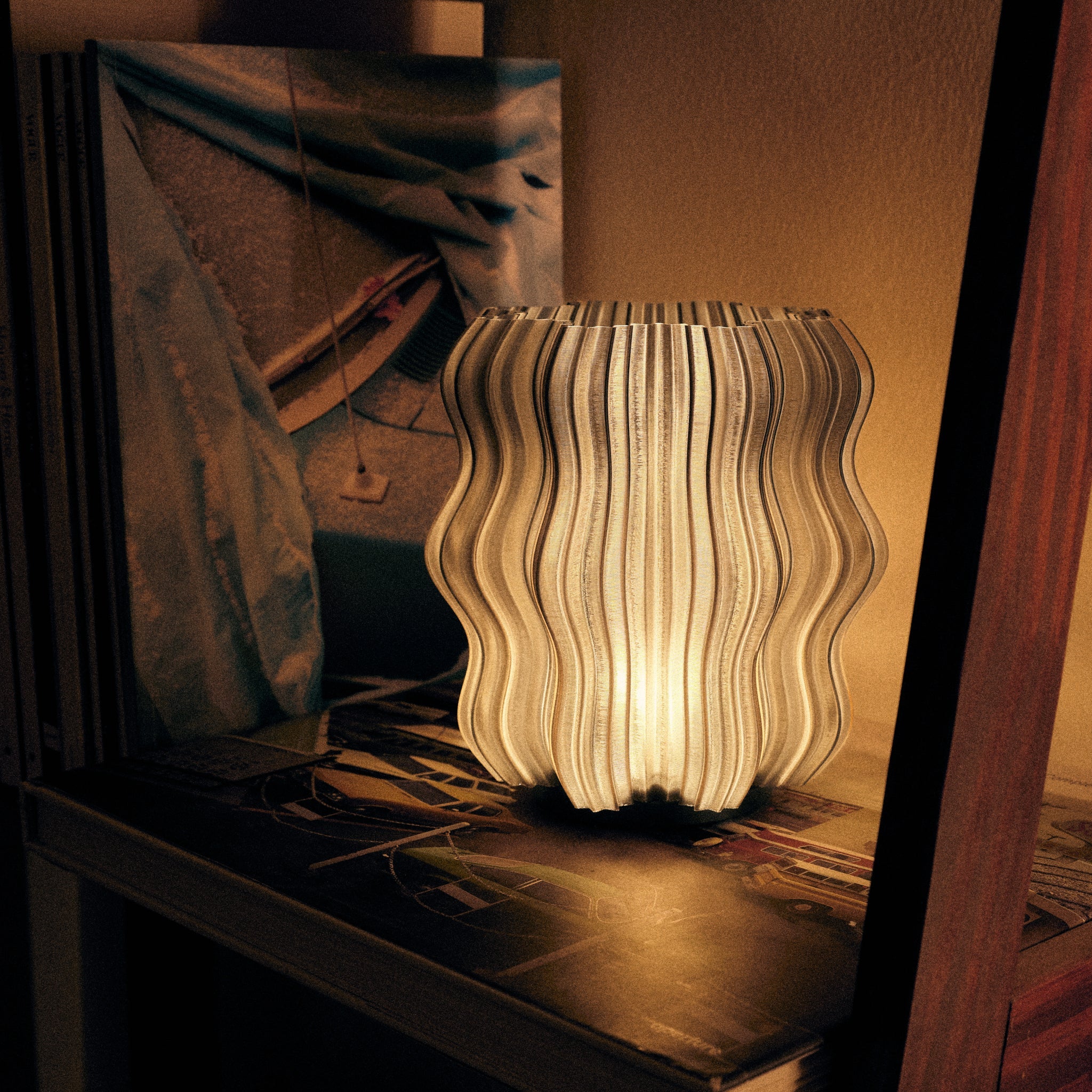 Cordless Mini Wavy Lamp by Wooj Design