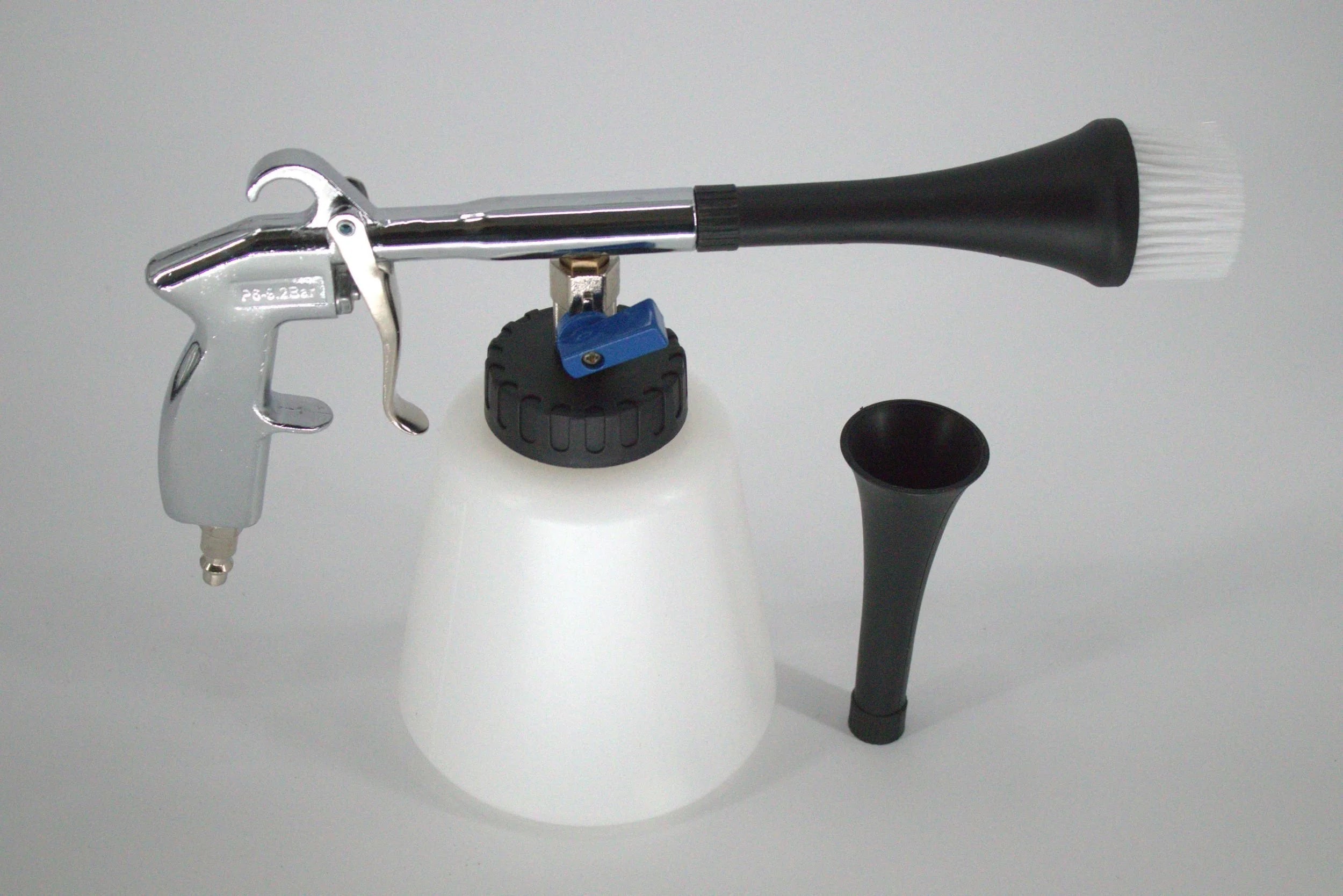 Wet Air Gun for Interior Car and Truck Cleaning by Oak Tree South
