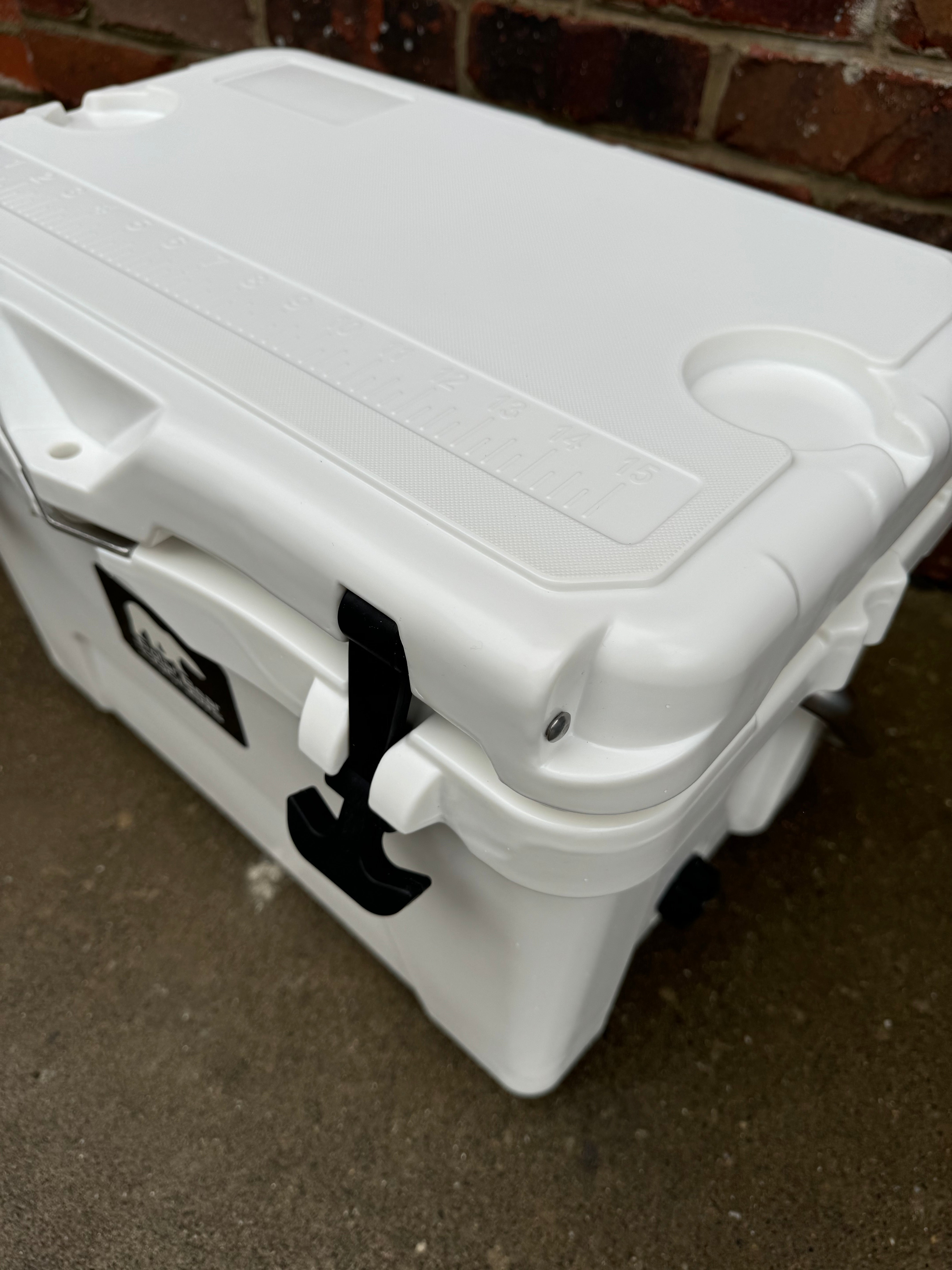 Polar Bear 20 Hard Cooler by Polar Bear Coolers